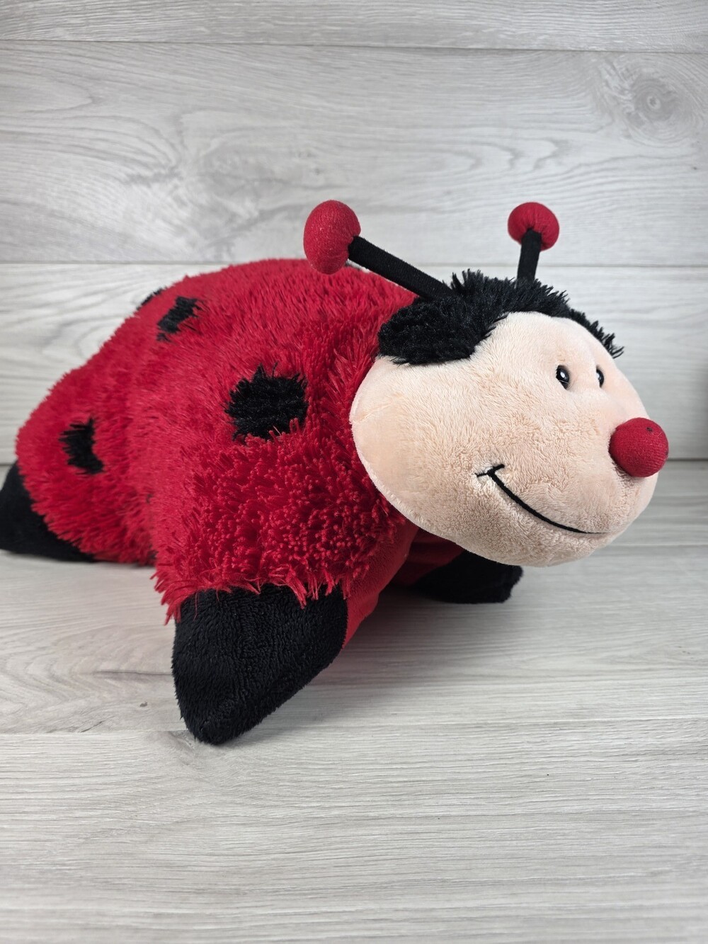 Pillow Pets Mrs. Ladybug Plush Pillow Plush Anthropomorphic Convertible SU14